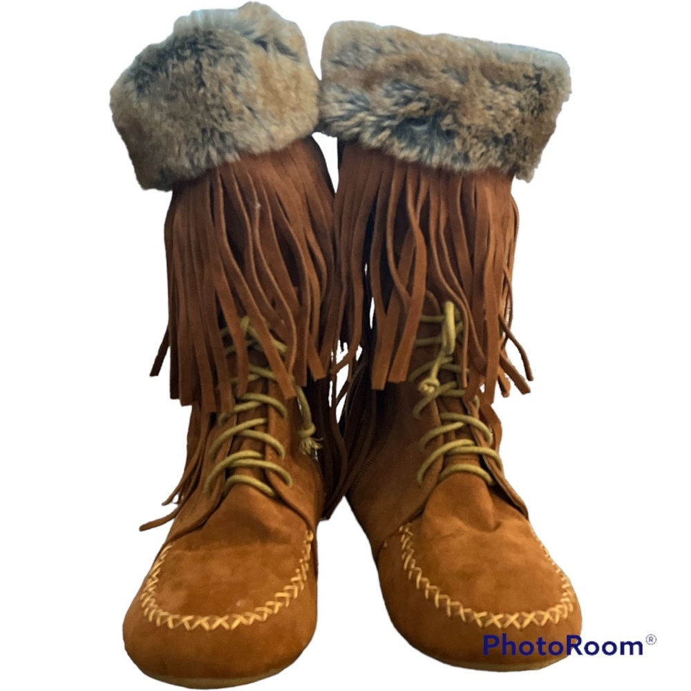 Nature Breeze Women Faux Suede Fringe Moc Toe Shearling Moccasin Boot size 5.5